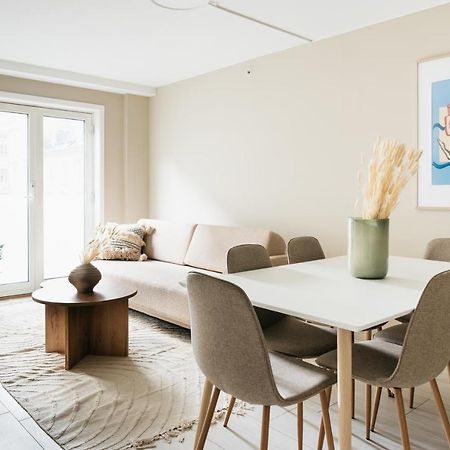 Stay Urban - Stylish Scandinavian Gem With French Balcony Bergen Luaran gambar