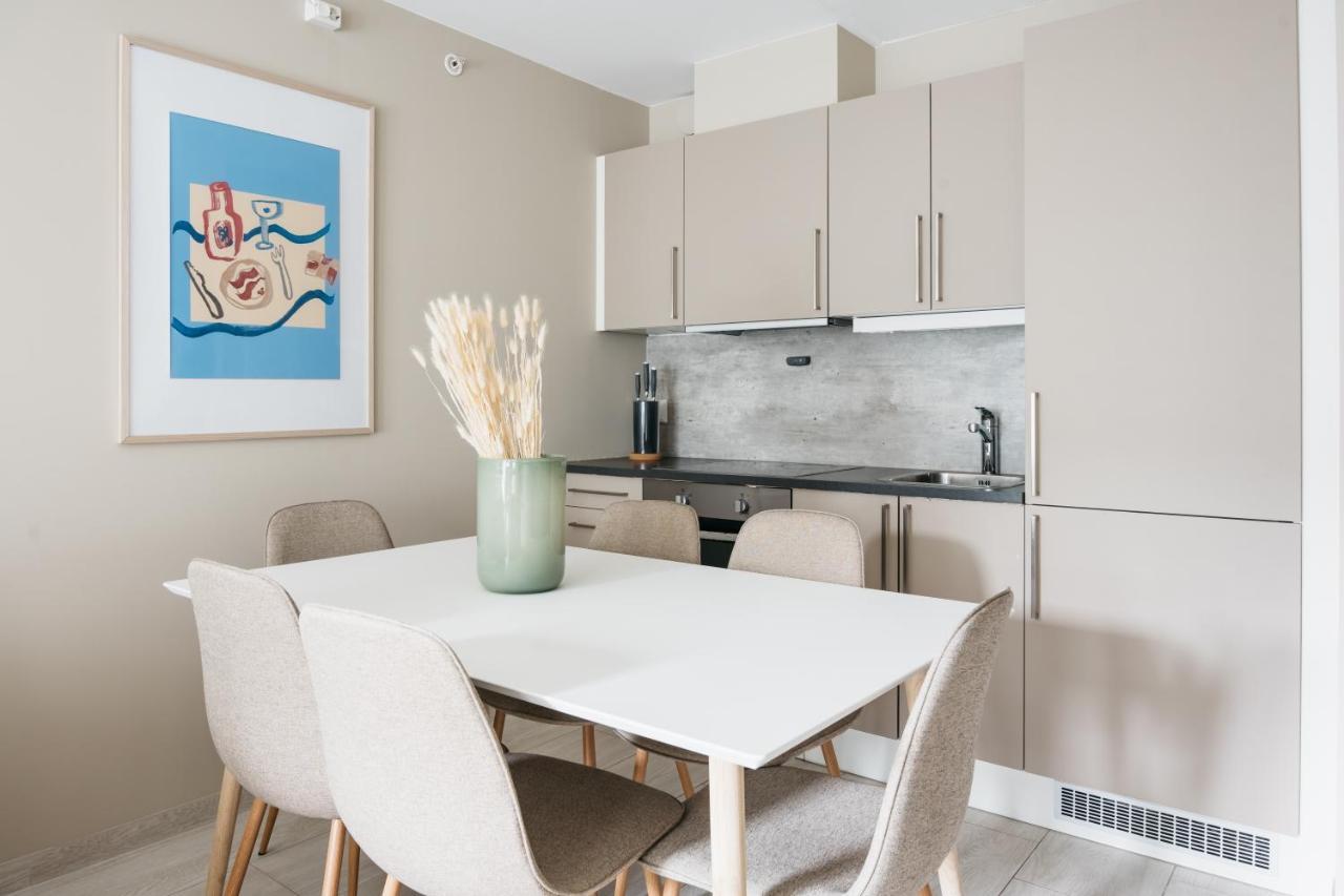 Stay Urban - Stylish Scandinavian Gem With French Balcony Bergen Luaran gambar